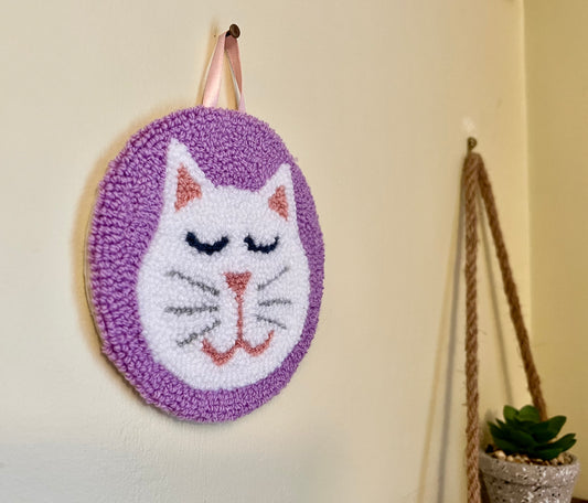 Cat on a Mat! Cute and adorable white kitty wall hanging
