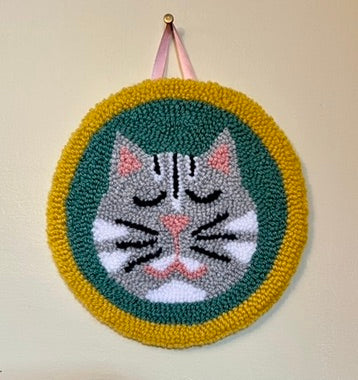 Cat on a Mat! Adorable tabby kitty wall hanging