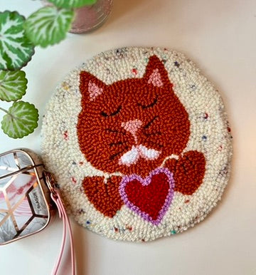 Cat on a Mat! Sweet ginger Valentine's kitty