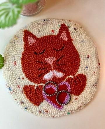 Cat on a Mat! Sweet ginger Valentine's kitty